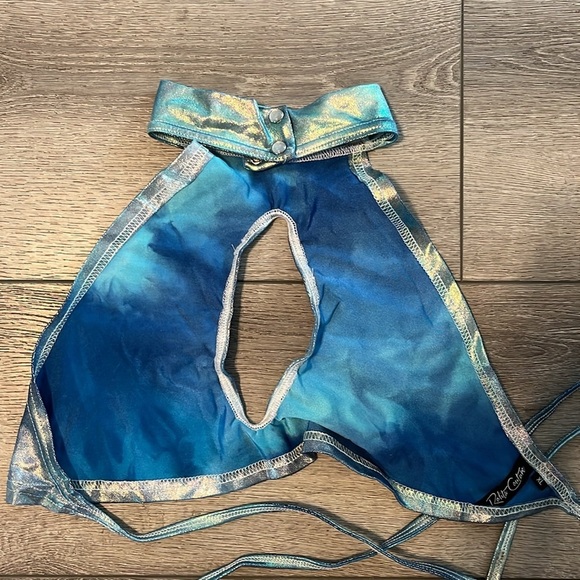 Rolita Couture holographic keyhole crop top XL - Picture 3 of 4